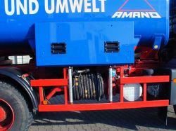 Baustellenfahrzeug mit Tankautomat Lümatic