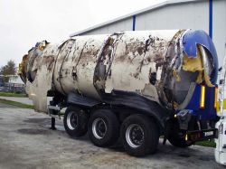 Instandsetzung Unfallschaden an einem Biertankauflieger